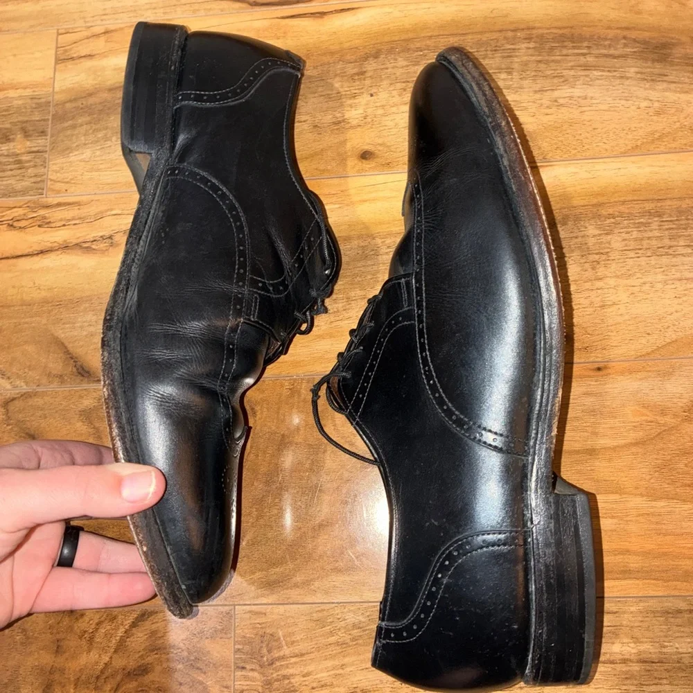 Allen Edmonds Kingswood Wingtip Leather Shoes, Made in USA- mens size 11.5